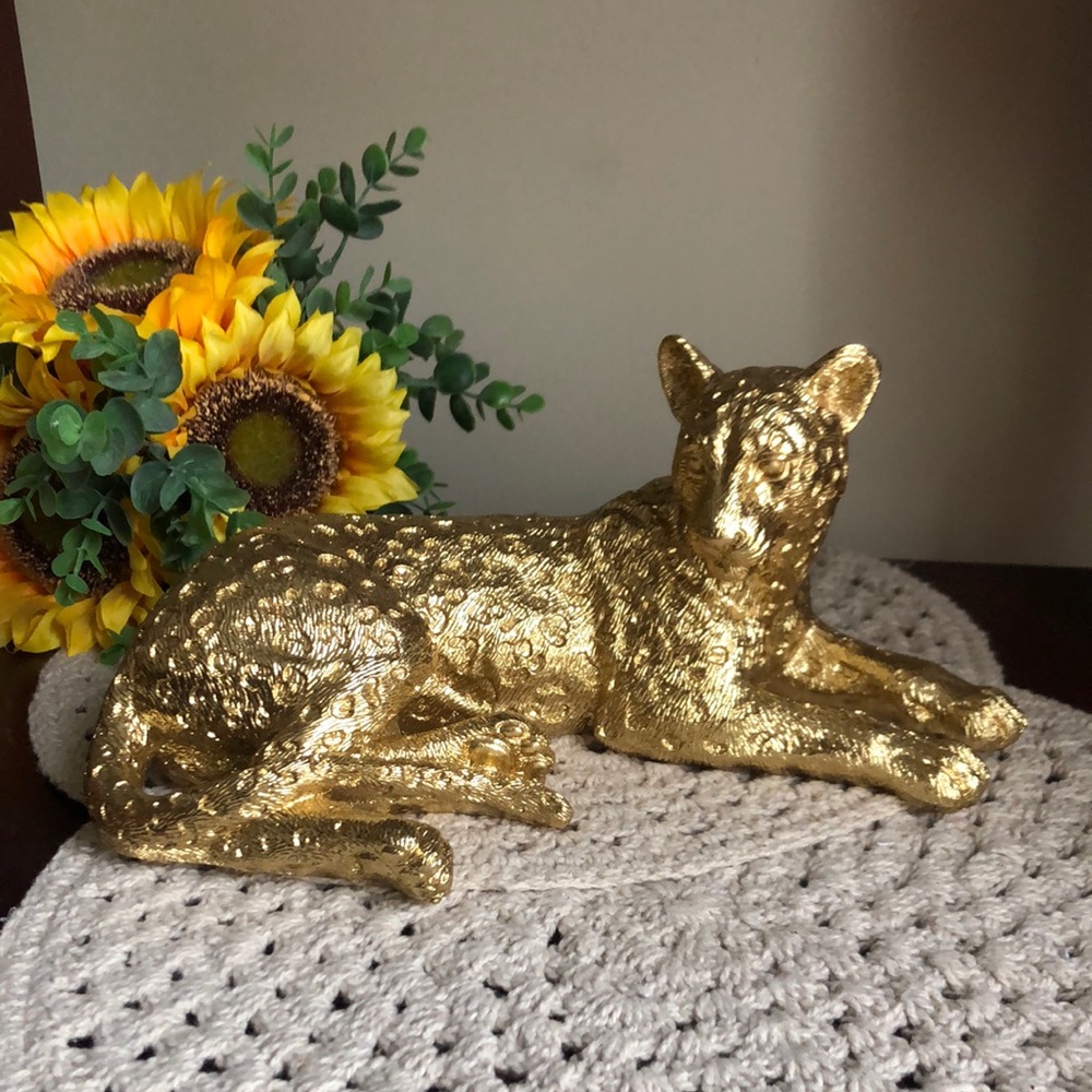 Gold Leopard Figurine Accent Decor